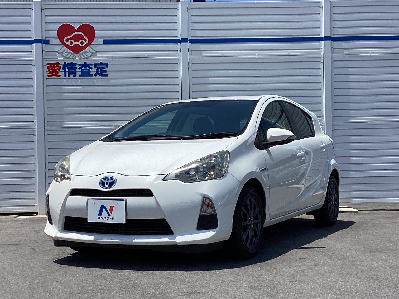 2012 Toyota Aqua DAA-NHP10