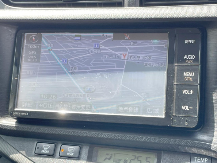 2014 Toyota Aqua DAA-NHP10 (UW-6a0d26cb6e93e)[26]
