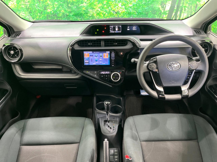 2018 Toyota Aqua DAA-NHP10 (UW-6a0d26ceb0e53)[20]