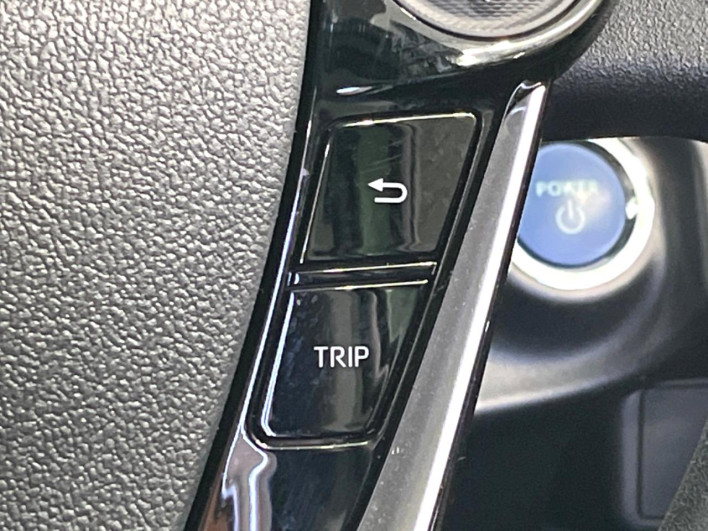 2018 Toyota Aqua DAA-NHP10 (UW-6a0d26ceb0e53)[26]