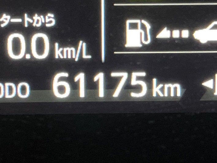 2018 Toyota Aqua DAA-NHP10 (UW-6a0d26ceb0e53)[2]