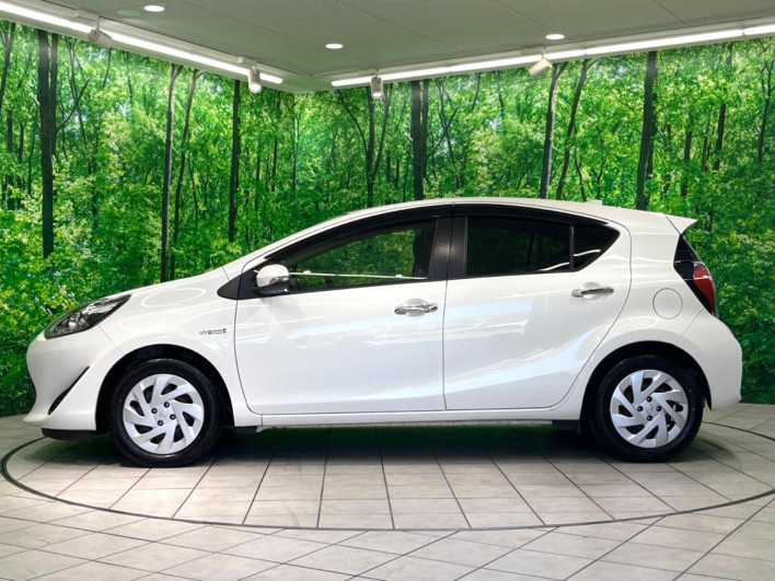 2018 Toyota Aqua DAA-NHP10 (UW-6a0d26ceb0e53)[6]