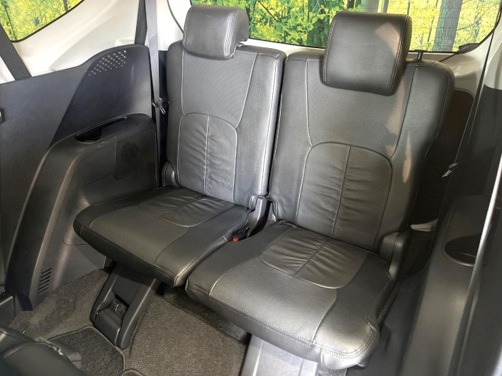 2016 Toyota Sienta DAA-NHP170G (UW-6a0d26d19f873)[23]