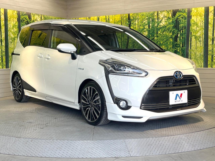 2016 Toyota Sienta DAA-NHP170G (UW-6a0d26d19f873)[6]