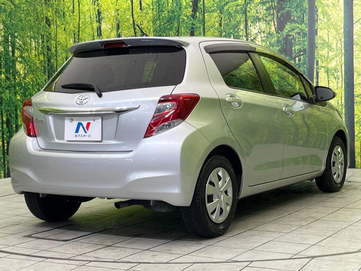 2014 Toyota Vitz DBA-NSP130 (UW-6a0d26d3729d4)[8]