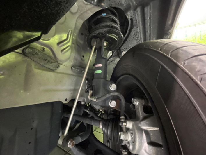 2014 Toyota Vitz DBA-NSP130 (UW-6a0d26d3729d4)[16]