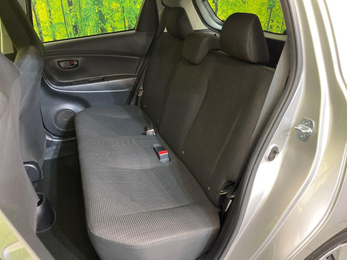 2014 Toyota Vitz DBA-NSP130 (UW-6a0d26d3729d4)[28]