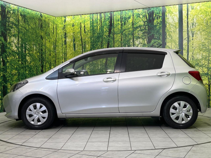 2014 Toyota Vitz DBA-NSP130 (UW-6a0d26d3729d4)[11]