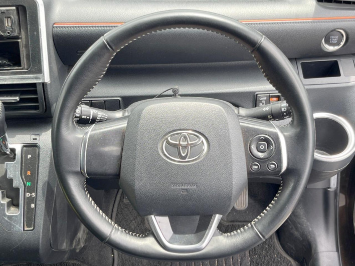 2017 Toyota Sienta DBA-NSP170G (UW-6a0d26d499800)[25]