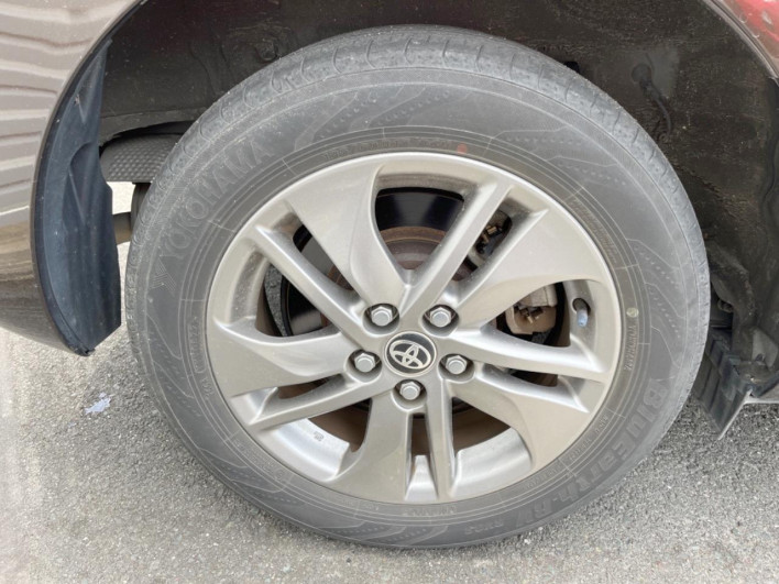 2017 Toyota Sienta DBA-NSP170G (UW-6a0d26d499800)[10]