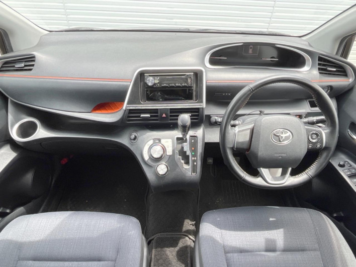 2017 Toyota Sienta DBA-NSP170G (UW-6a0d26d499800)[24]