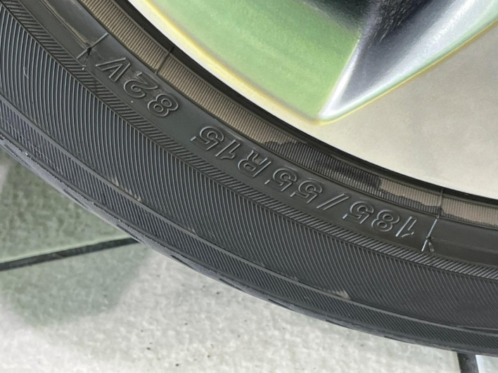 2013 Toyota bB CBA-QNC20 (UW-6a0d26dc769ec)[12]