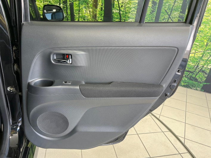 2013 Toyota bB CBA-QNC20 (UW-6a0d26dc769ec)[26]