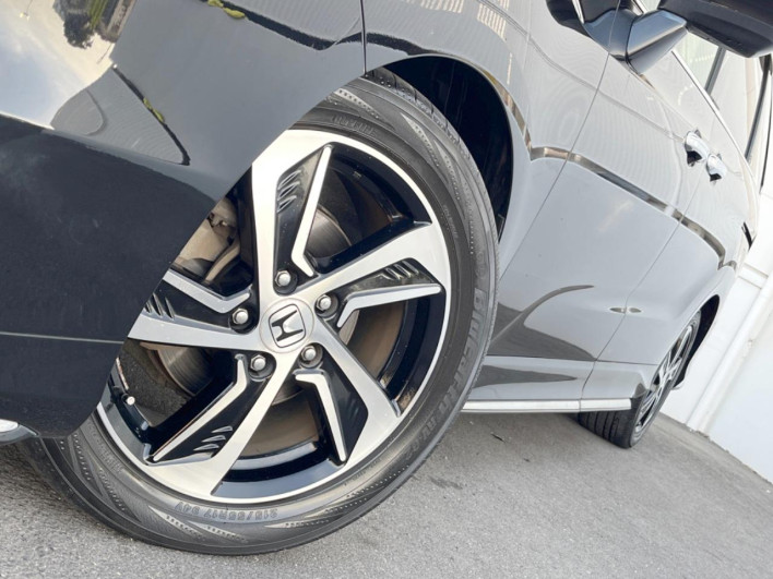 2017 Honda Odyssey DBA-RC1 (UW-6a0d26de5433e)[5]