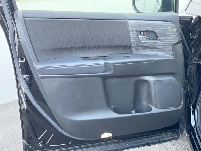 2017 Honda Odyssey DBA-RC1 (UW-6a0d26de5433e)[20]