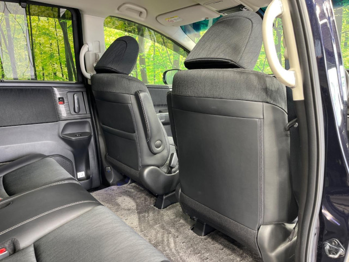 2015 Honda Odyssey DBA-RC2 (UW-6a0d26de847ea)[25]