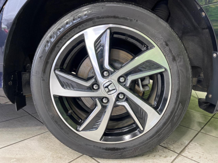 2015 Honda Odyssey DBA-RC2 (UW-6a0d26de847ea)[17]