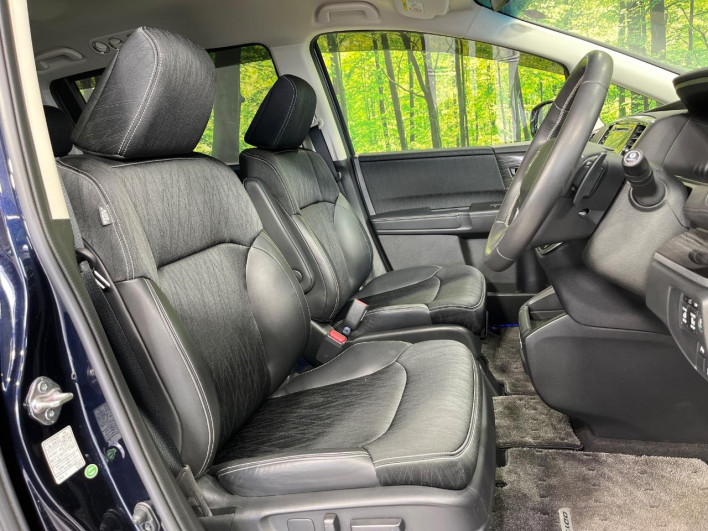2015 Honda Odyssey DBA-RC2 (UW-6a0d26de847ea)[24]