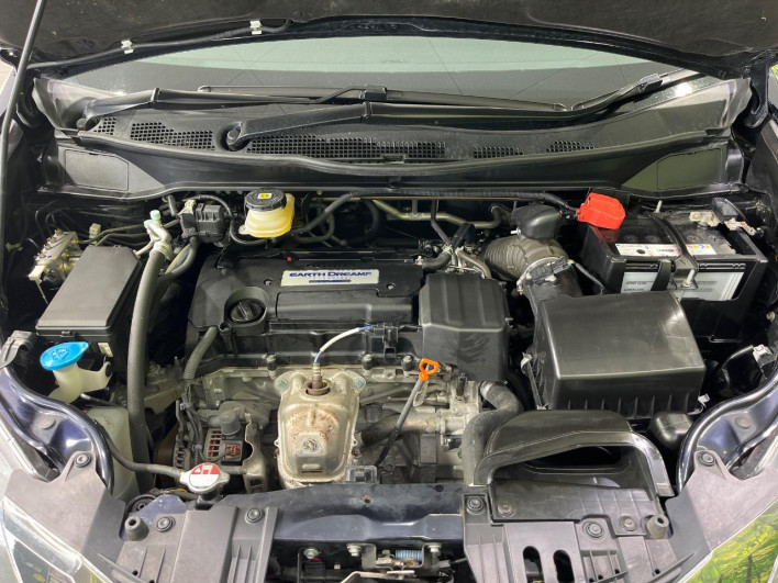 2015 Honda Odyssey DBA-RC2 (UW-6a0d26de847ea)[4]