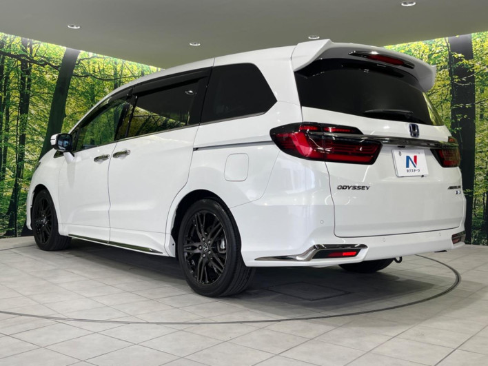 2021 Honda Odyssey Hybrid 6AA-RC4 (UW-6a0d26dfb227d)[16]
