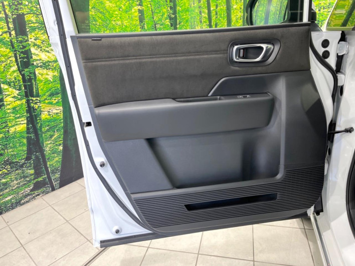 2022 Honda Step Wagon 6AA-RP8 (UW-6a0d26e2c4e1a)[8]