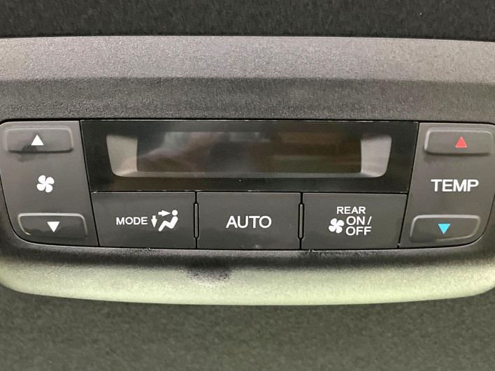 2024 Honda Step Wagon 6AA-RP8 (UW-6a0d26e39f1de)[8]