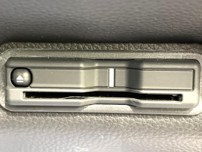2024 Honda Step Wagon 6AA-RP8 (UW-6a0d26e39f1de)[18]