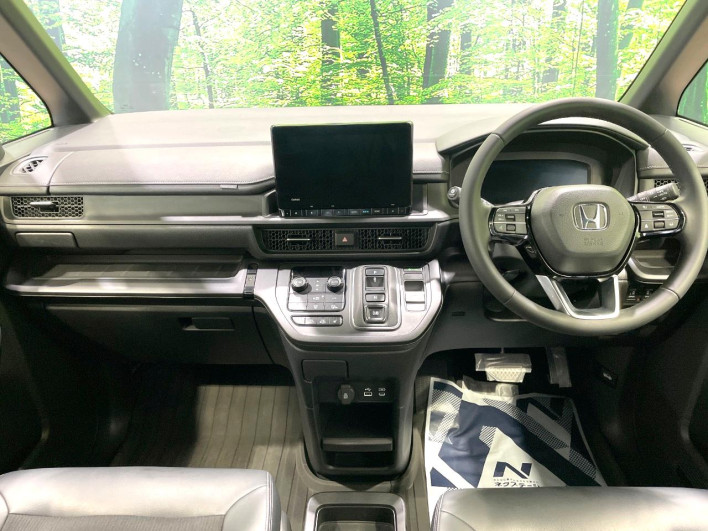 2024 Honda Step Wagon 6AA-RP8 (UW-6a0d26e39f1de)[4]