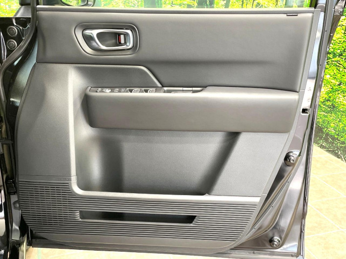2024 Honda Step Wagon 6AA-RP8 (UW-6a0d26e39f1de)[12]