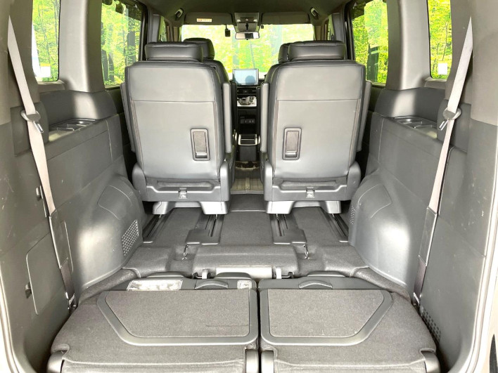 2024 Honda Step Wagon 6AA-RP8 (UW-6a0d26e39f1de)[29]