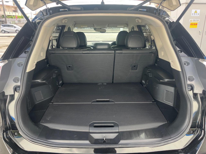 2015 Nissan X-Trail DBA-T32 (UW-6a0d26f8d3066)[29]