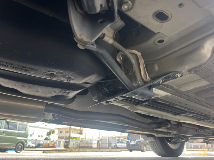 2015 Nissan X-Trail DBA-T32 (UW-6a0d26f8d3066)[16]
