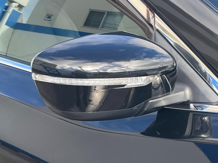2015 Nissan X-Trail DBA-T32 (UW-6a0d26f8d3066)[28]