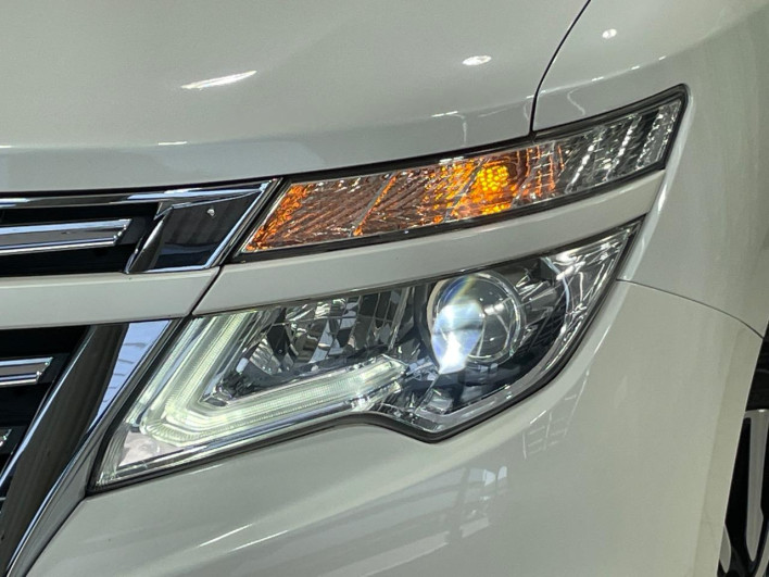 2014 Nissan Elgrand DBA-TE52 (UW-6a0d26fbad2cd)[10]