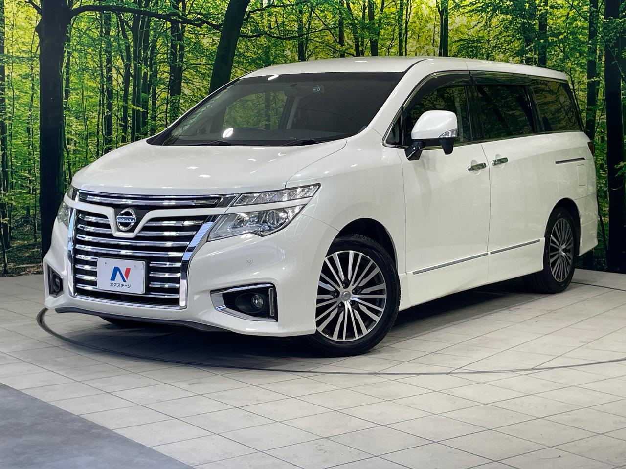 2014 Nissan Elgrand DBA-TE52