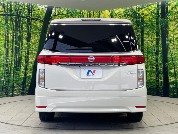 2014 Nissan Elgrand DBA-TE52 (UW-6a0d26fbad2cd)[16]