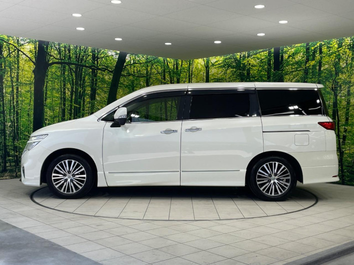 2014 Nissan Elgrand DBA-TE52 (UW-6a0d26fbad2cd)[14]