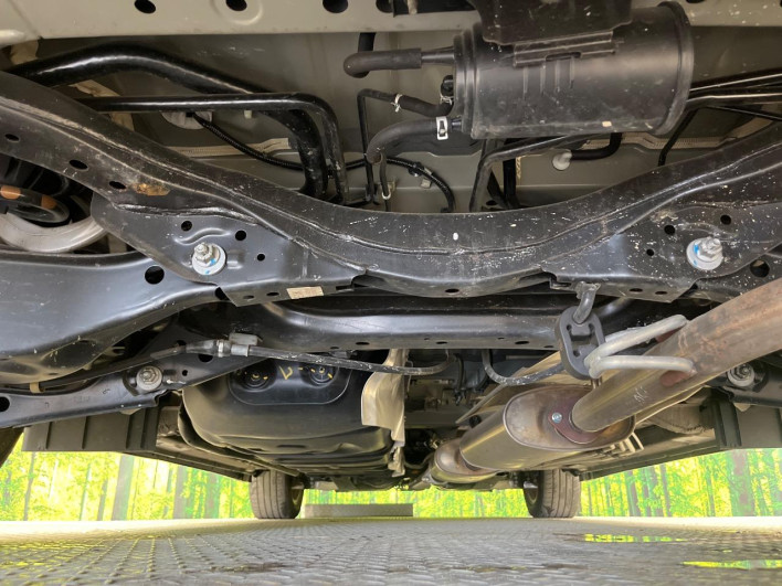 2015 Nissan Elgrand DBA-TE52 (UW-6a0d26fbbb222)[5]