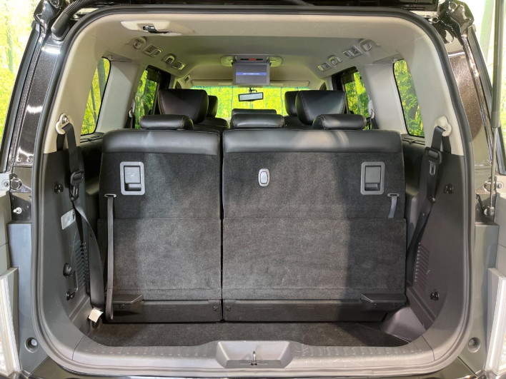 2015 Nissan Elgrand DBA-TE52 (UW-6a0d26fbbb222)[8]