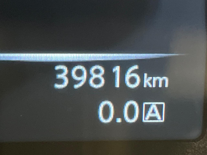 2015 Nissan Elgrand DBA-TE52 (UW-6a0d26fbbb222)[2]
