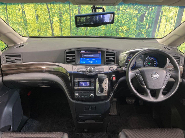 2015 Nissan Elgrand DBA-TE52 (UW-6a0d26fbbb222)[18]