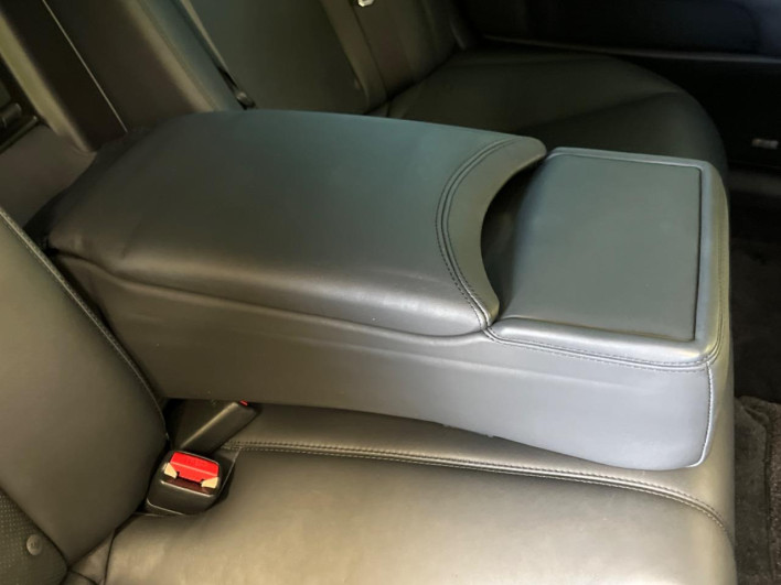 2007 Lexus LS DBA-USF40 (UW-6a0d2705a91d5)[19]