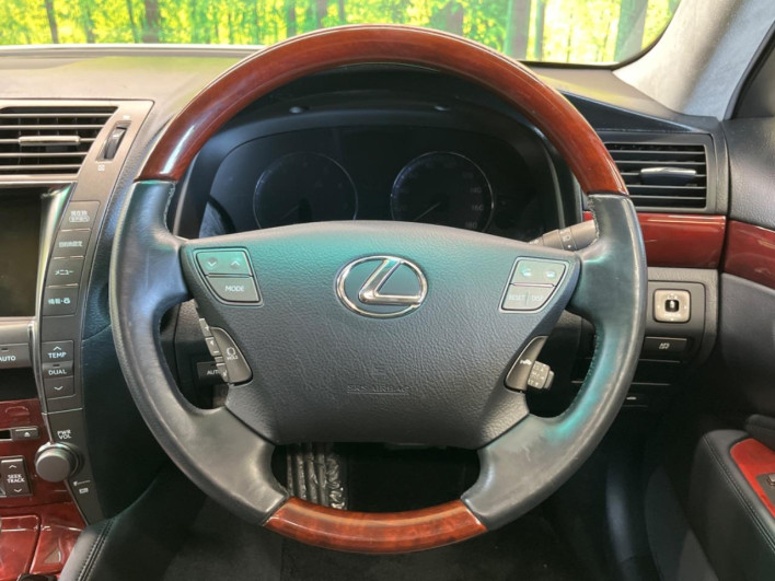 2007 Lexus LS DBA-USF40 (UW-6a0d2705a91d5)[23]