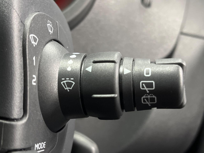 2019 Renault Kangoo ABA-KWH5F1 (UW-6a0d27065c889)[13]