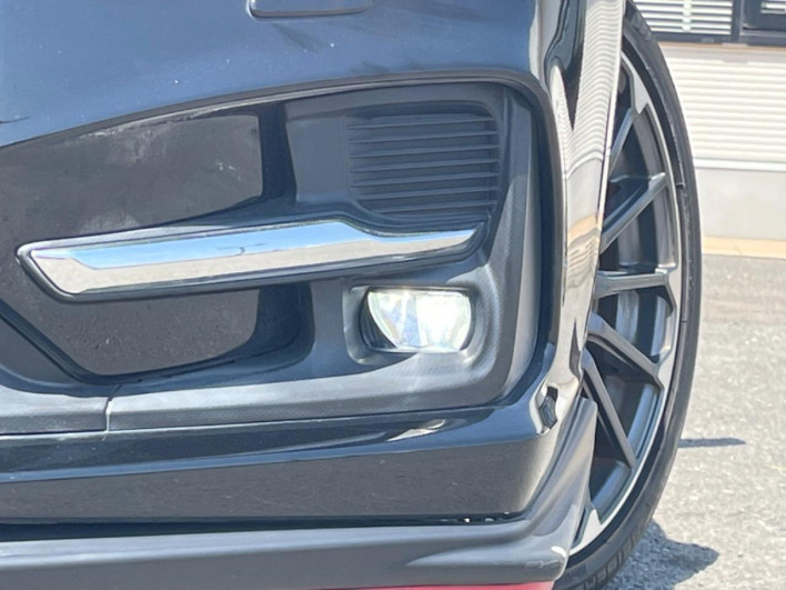 2017 Subaru Levorg DBA-VM4 (UW-6a0d2707f0608)[22]