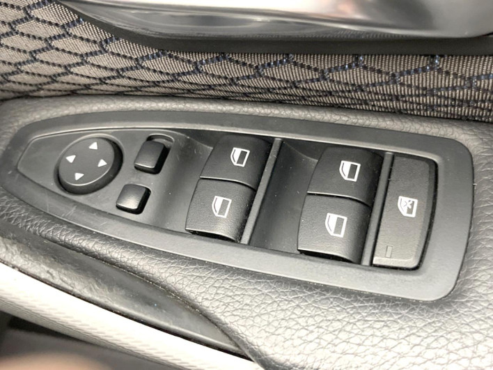 2014 BMW 4 Series DBA-4A20 (UW-6a0d270ca4eb1)[23]