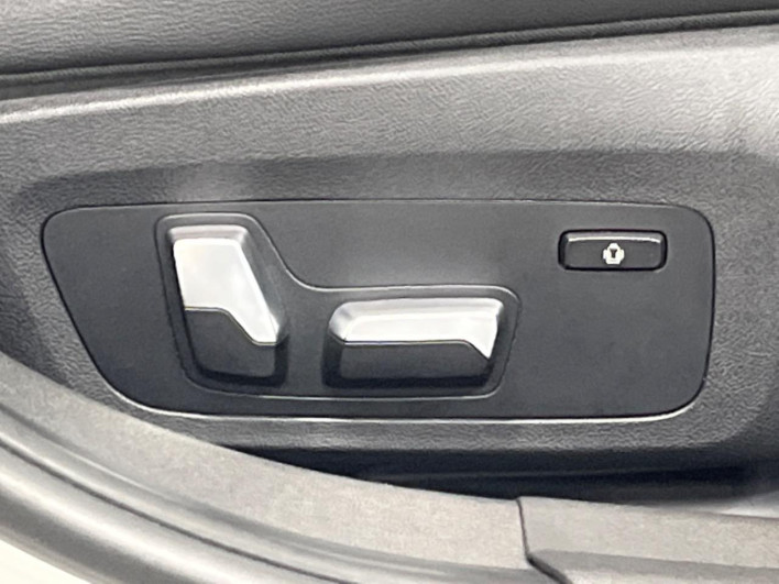 2019 BMW 3 Series 3DA-5V20 (UW-6a0d270ce7883)[28]