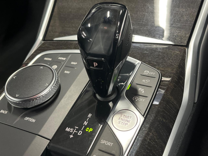 2019 BMW 3 Series 3DA-5V20 (UW-6a0d270ce7883)[10]
