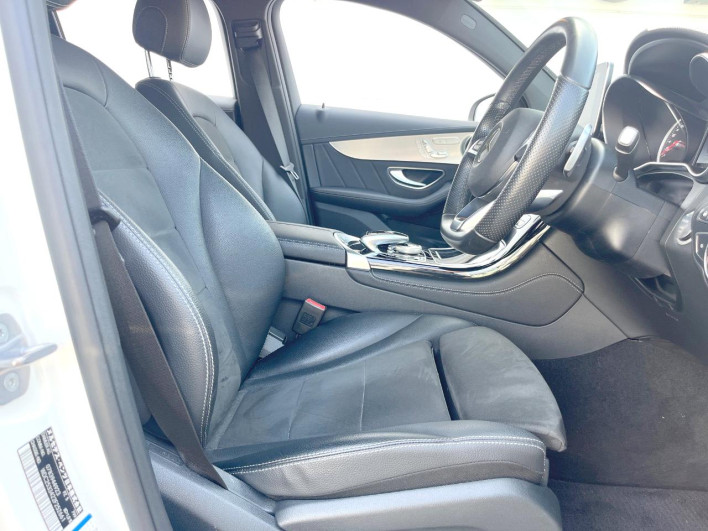 2017 Mercedes Benz GLC DBA-253342C (UW-6a0d270f7890a)[19]