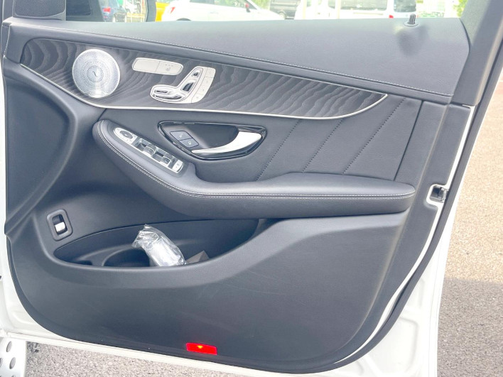 2018 Mercedes Benz GLC CBA-253964 (UW-6a0d270f934fa)[24]
